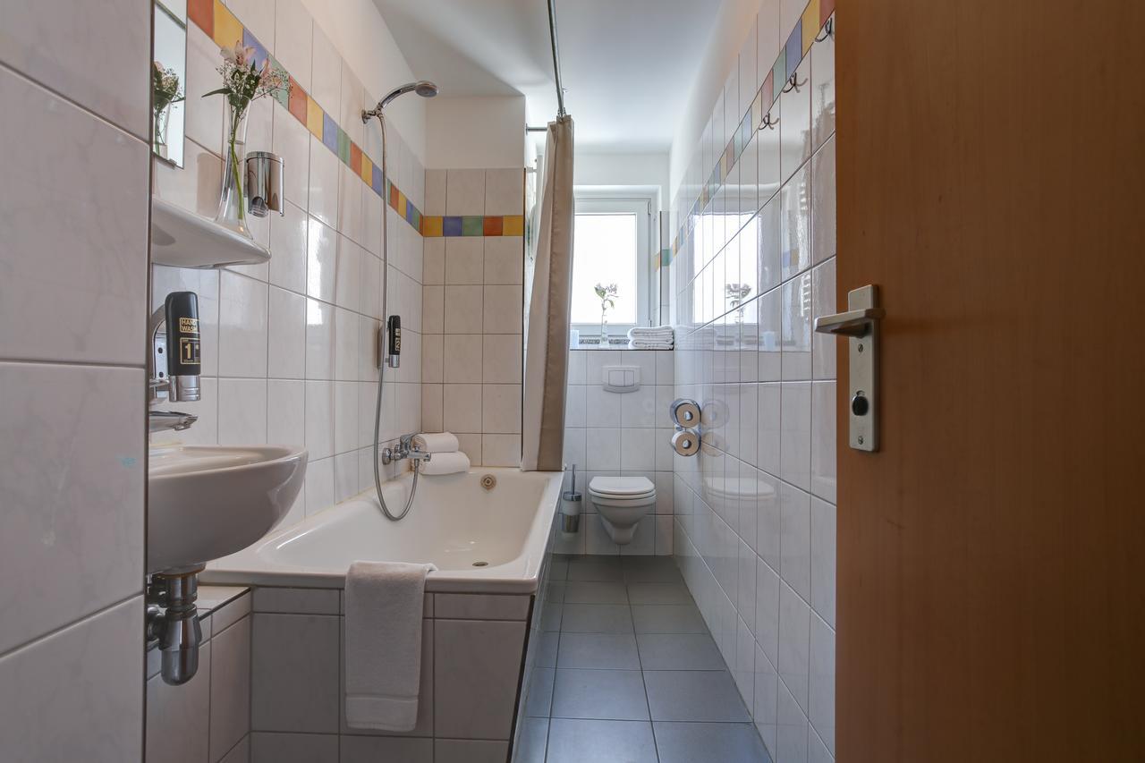 Boardinghouse Mundsburg Aparthotel Hamburg Exterior foto