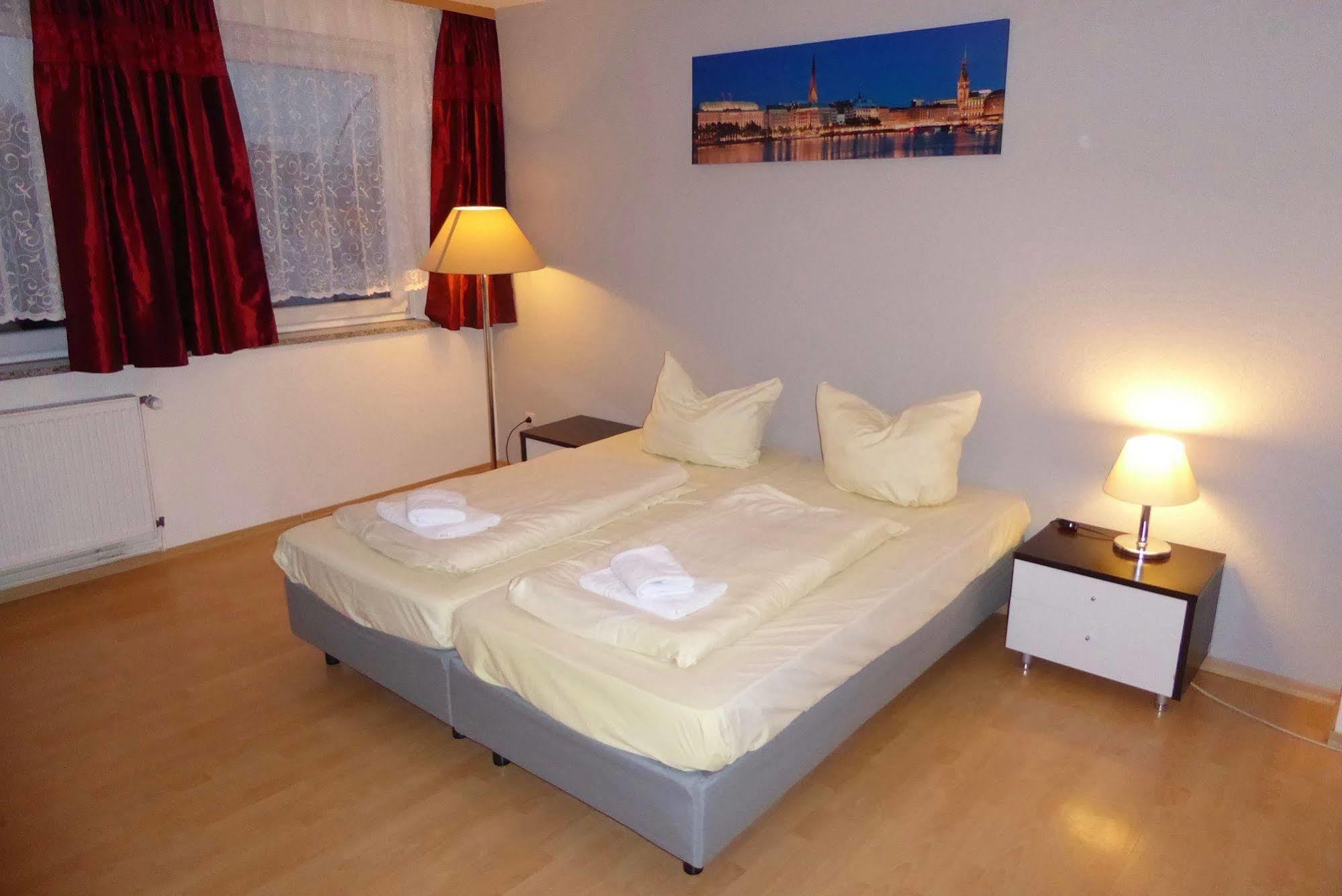 Boardinghouse Mundsburg Aparthotel Hamburg Exterior foto